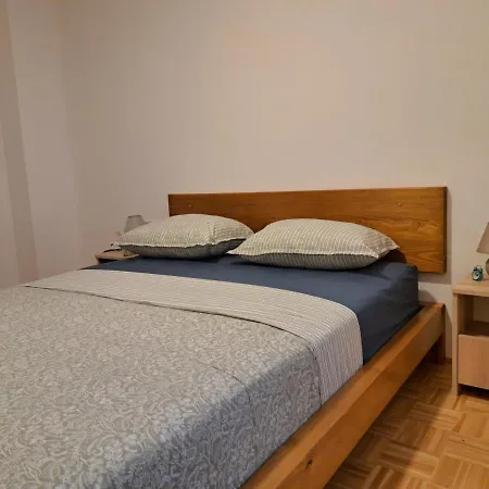 Centar شقة